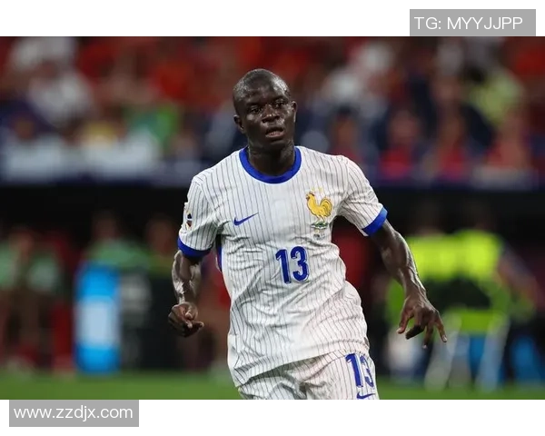 欧洲足球明星壁纸精选展现球场风采与激情瞬间的视觉盛宴 欧洲足球明星壁纸精选展现球场风采与激情瞬间的视觉盛宴