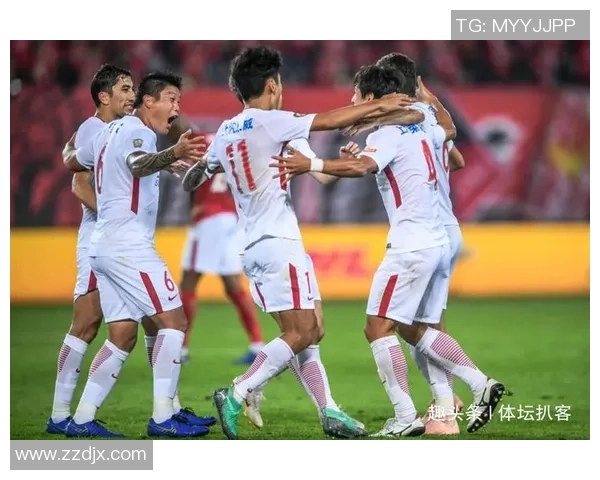 洲际杯精彩回顾上海足球队速度优势助力夺冠之路